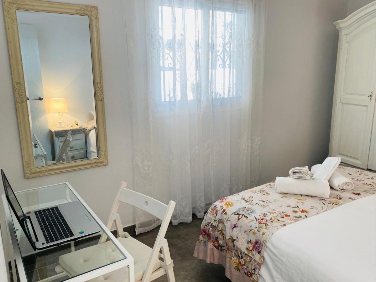 דירות מאלגה La Casita En Benajarafe מראה חיצוני תמונה