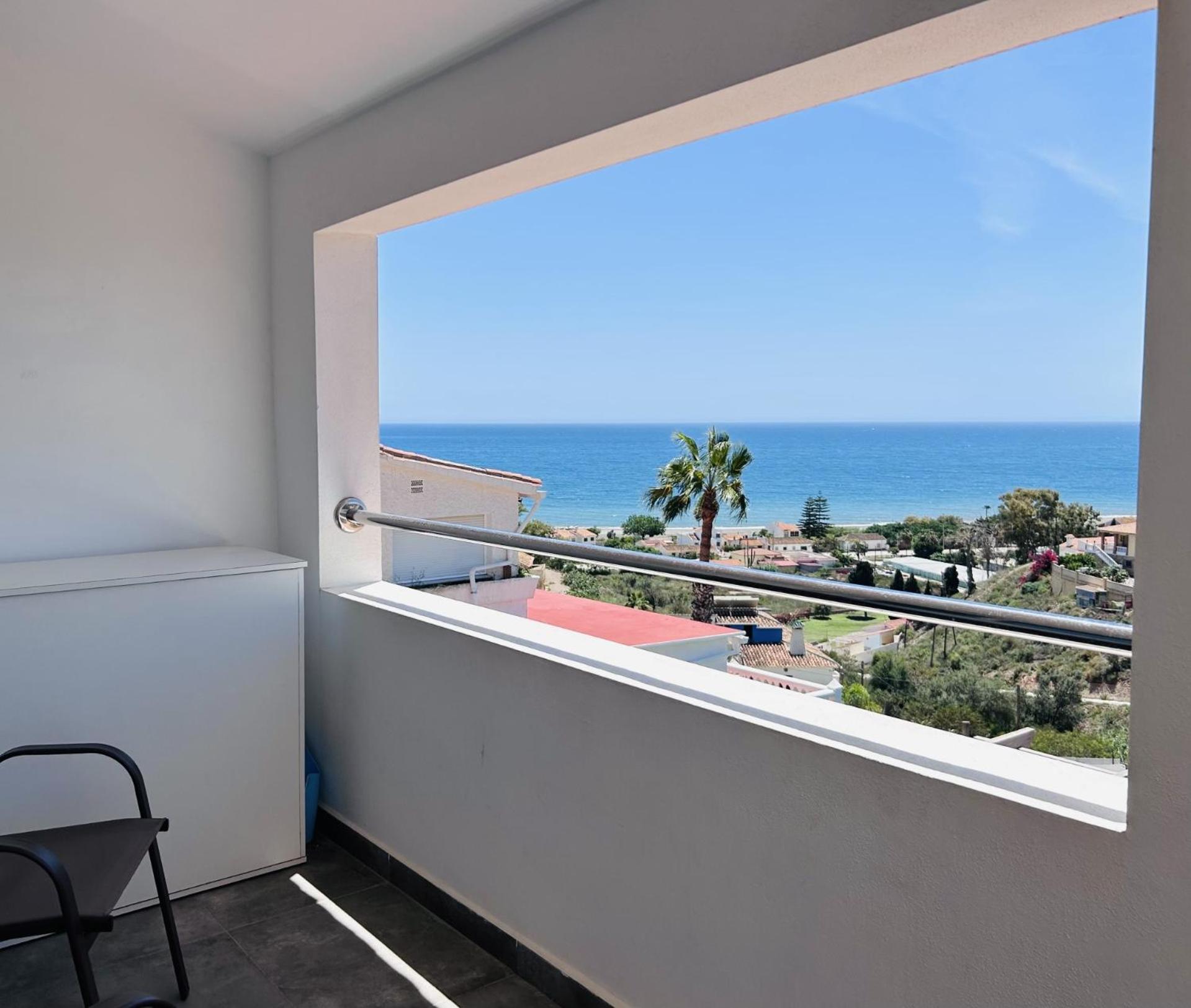 דירות מאלגה La Casita En Benajarafe מראה חיצוני תמונה